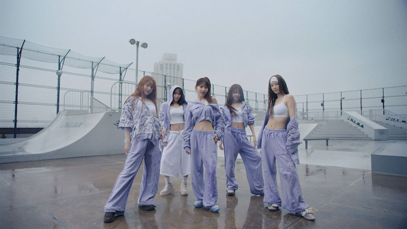 LE SSERAFIM (르세라핌) 'DIFFERENT' OFFICIAL PERFORMANCE FILM