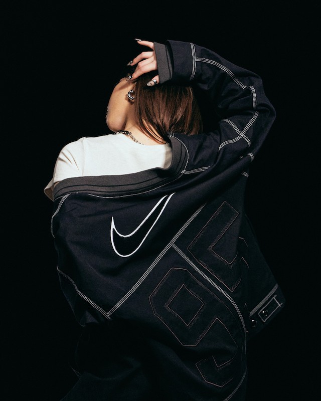 KARINA NIKE
