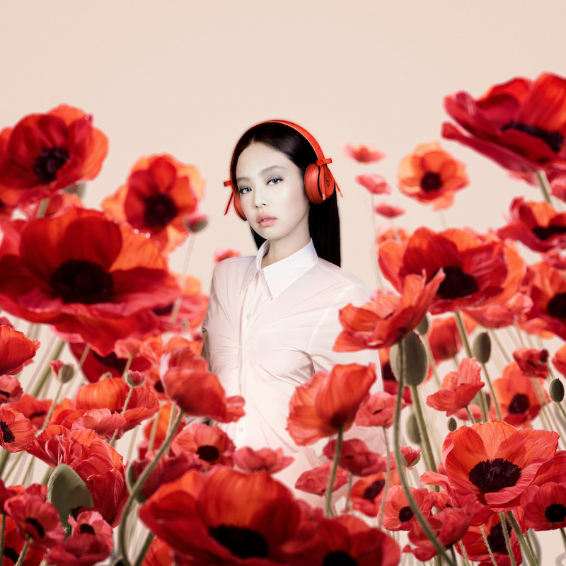 Beats Solo 4 - JENNIE Special Edition