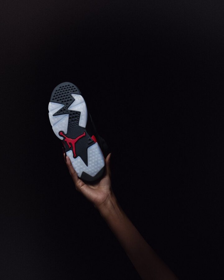 エア ジョーダン 6 インフラレッド “セールスマン”