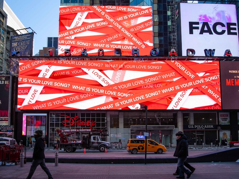 BTS_WHAT IS YOUR LOVE SONG_NY タイムズスクエア