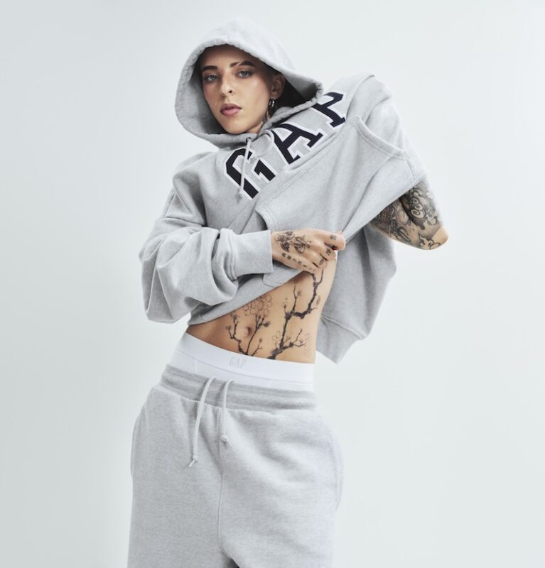 Young Miko_Sweats like this