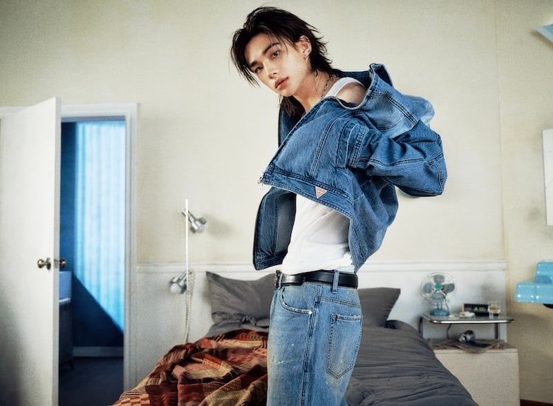 GUESS Stray Kids ヒョンジン