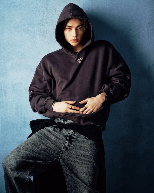 GUESS Stray Kids ヒョンジン