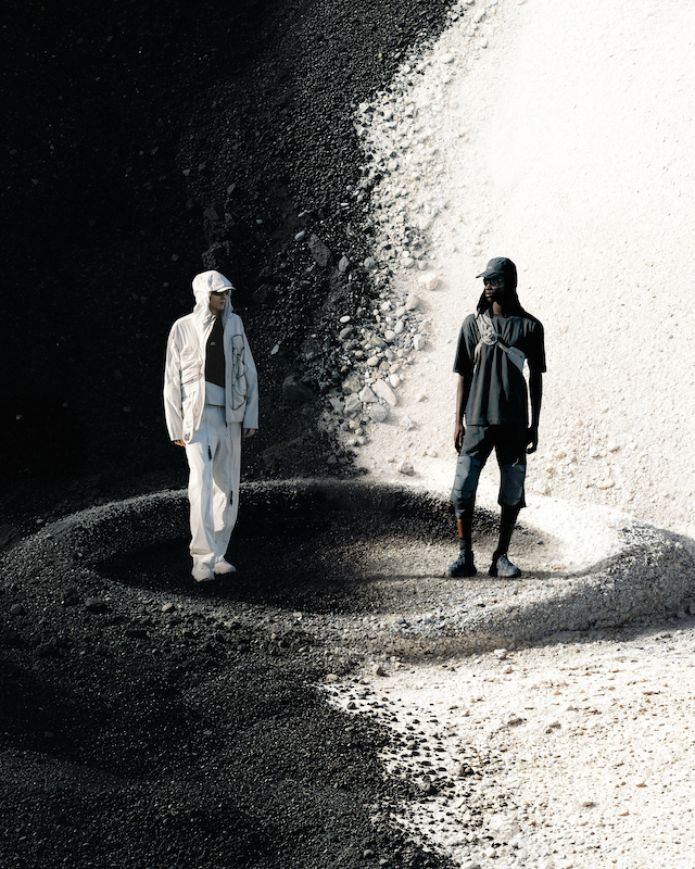 Oakley Latitude SS26