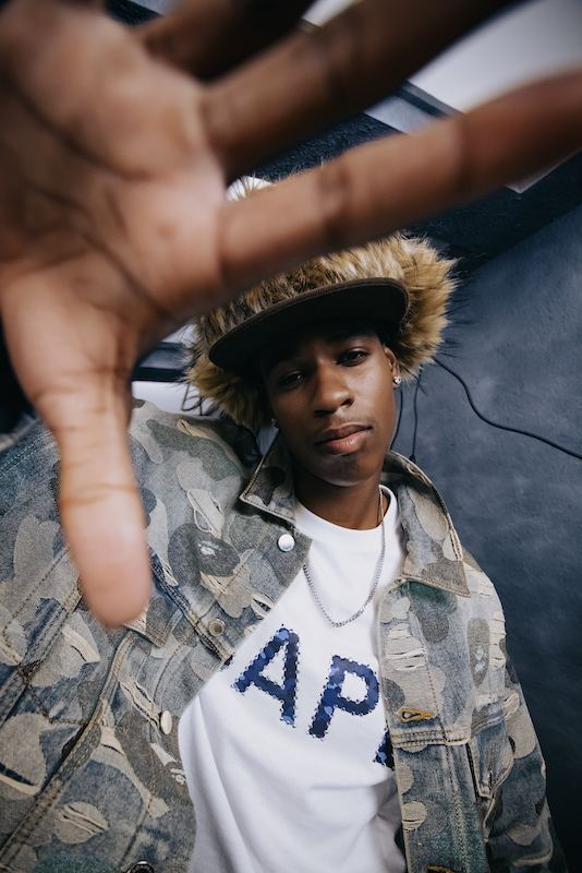 A BATHING APE